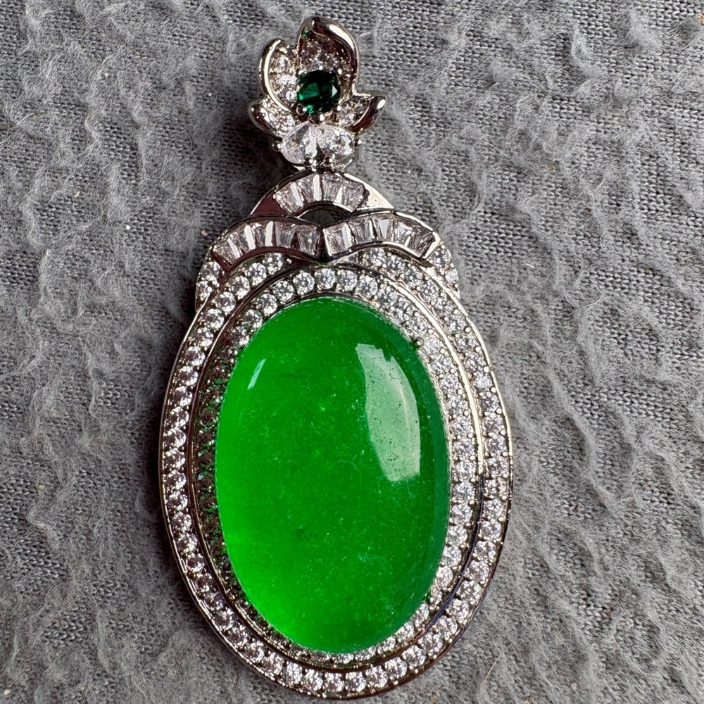 Green Oval Cabochon Crystal Halo Floral Bale Silver Tone Pendant